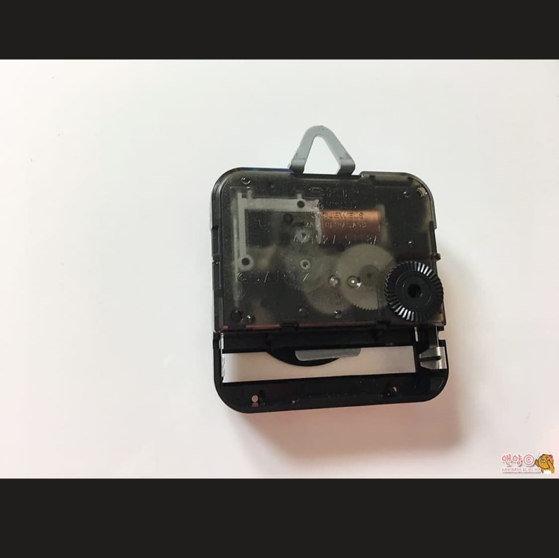 베이프 x 미니언즈 콜라보 아펙스 헤드시계 OS 상품이미지3