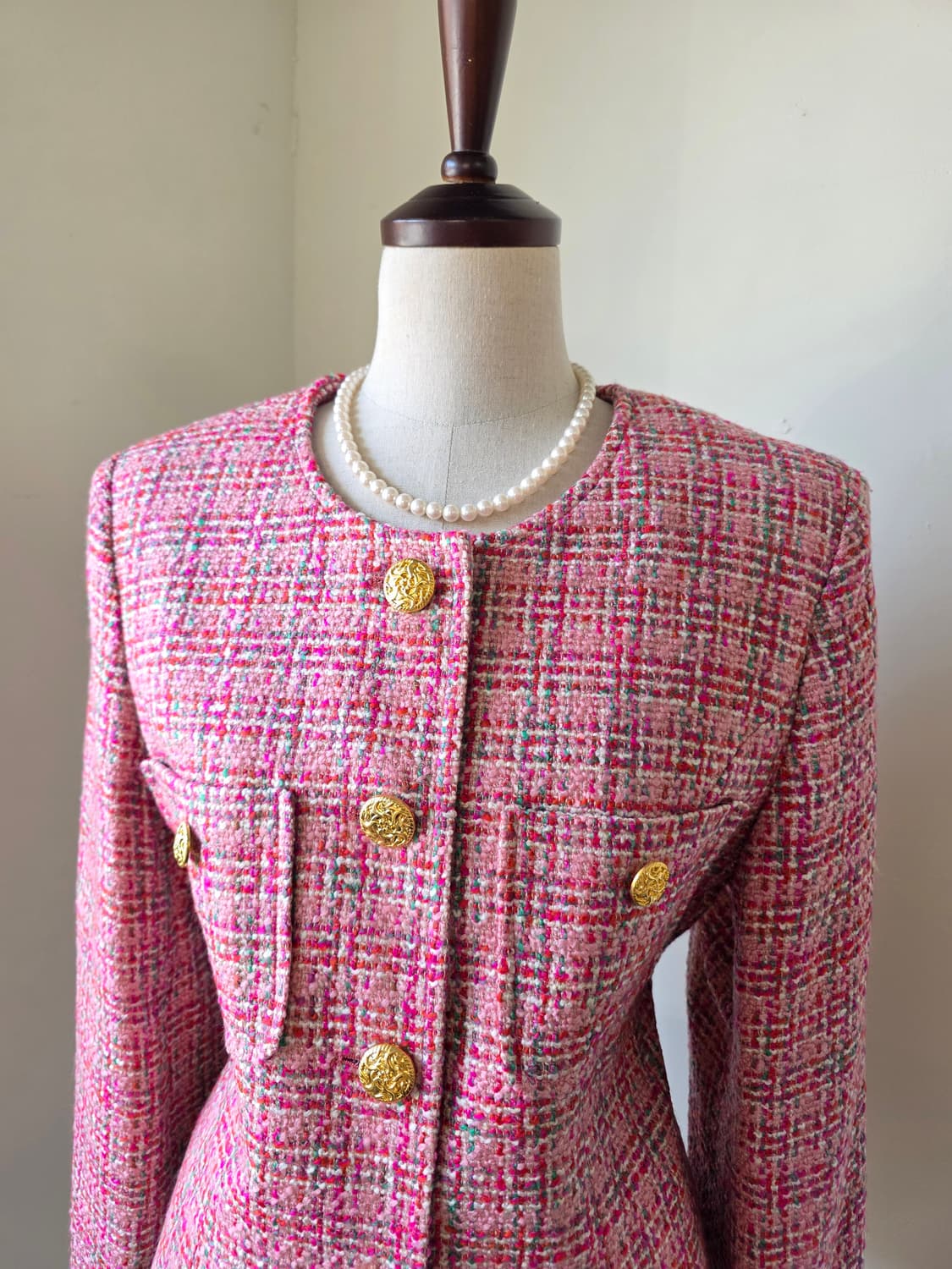 미착용 새상품 핑크 금장 버튼 트위드 자켓 상품이미지1