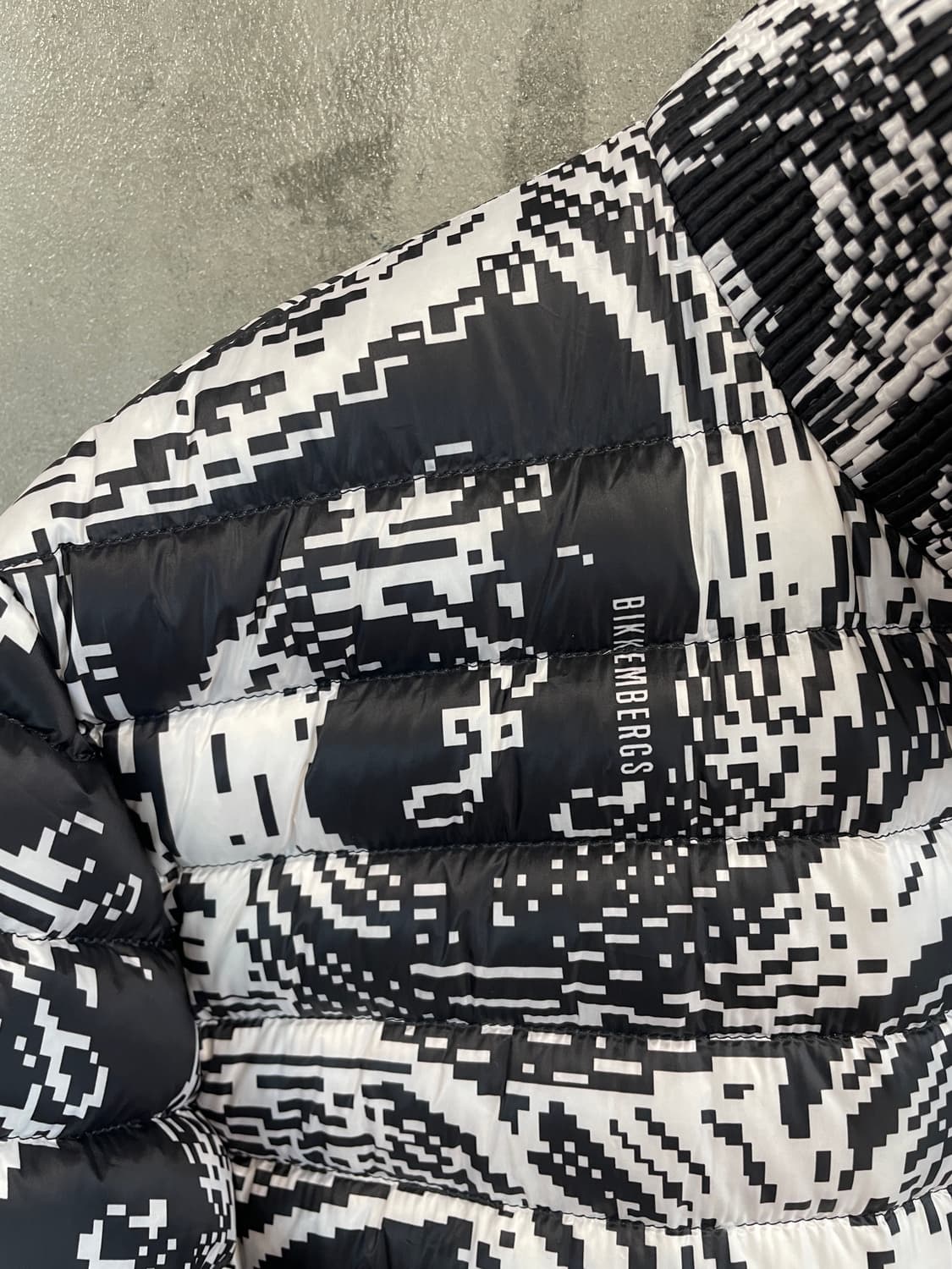 디르크 비켐버그 리버서블 덕다운 패딩  상품이미지5