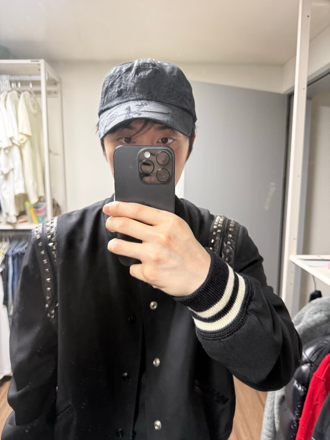 [52] 생로랑 스터드 테디 상품이미지5