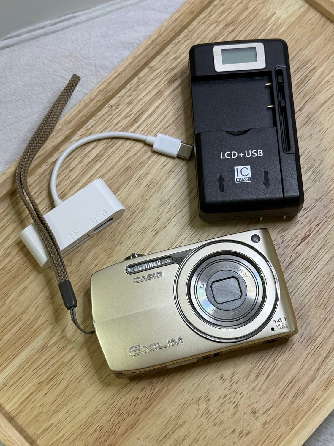 카시오 z2300 아일릿 모카, 로제 디카 엑슬림 ex - z2300 상품이미지1