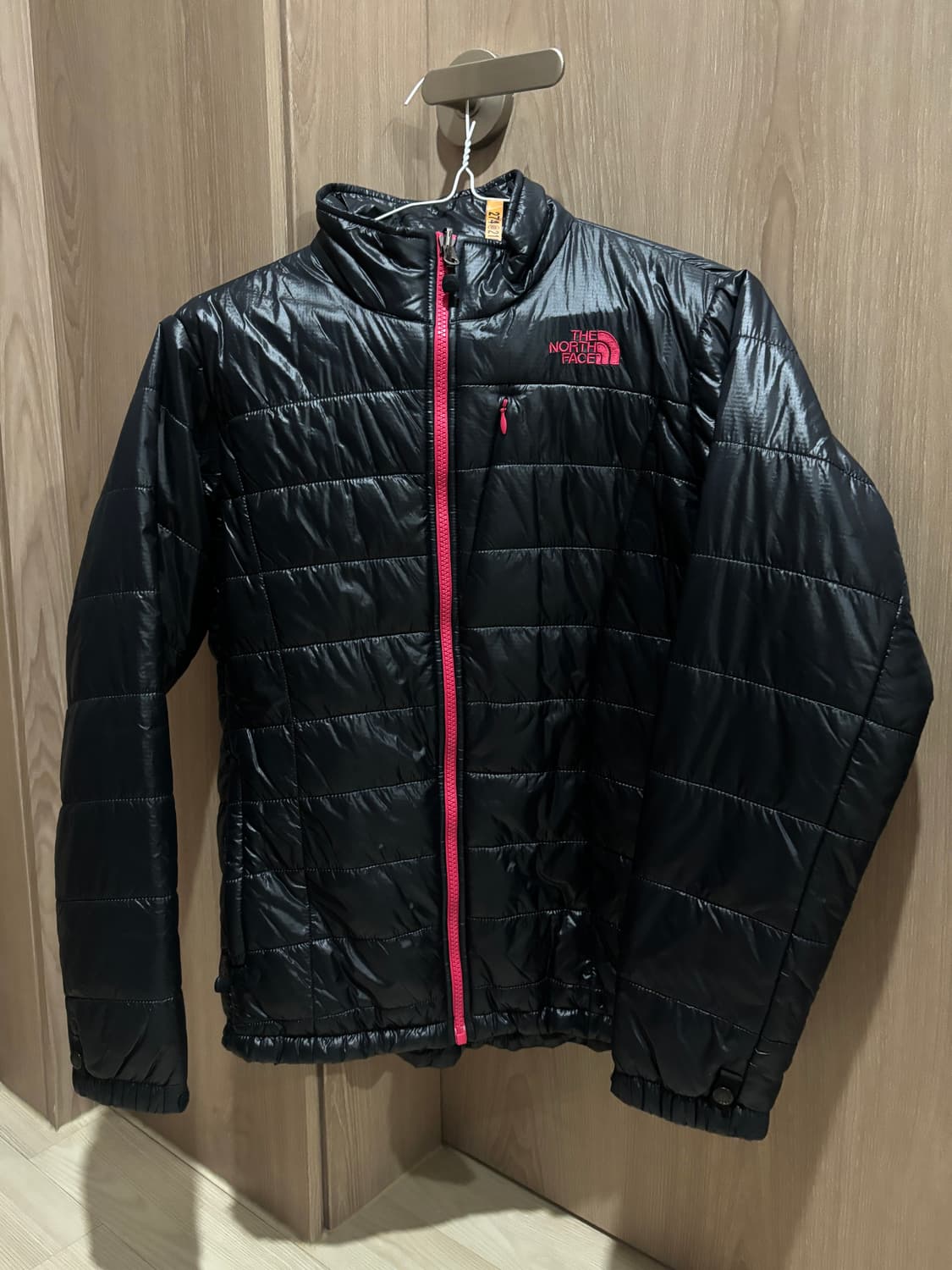 노스페이스 경량패딩 상품이미지1