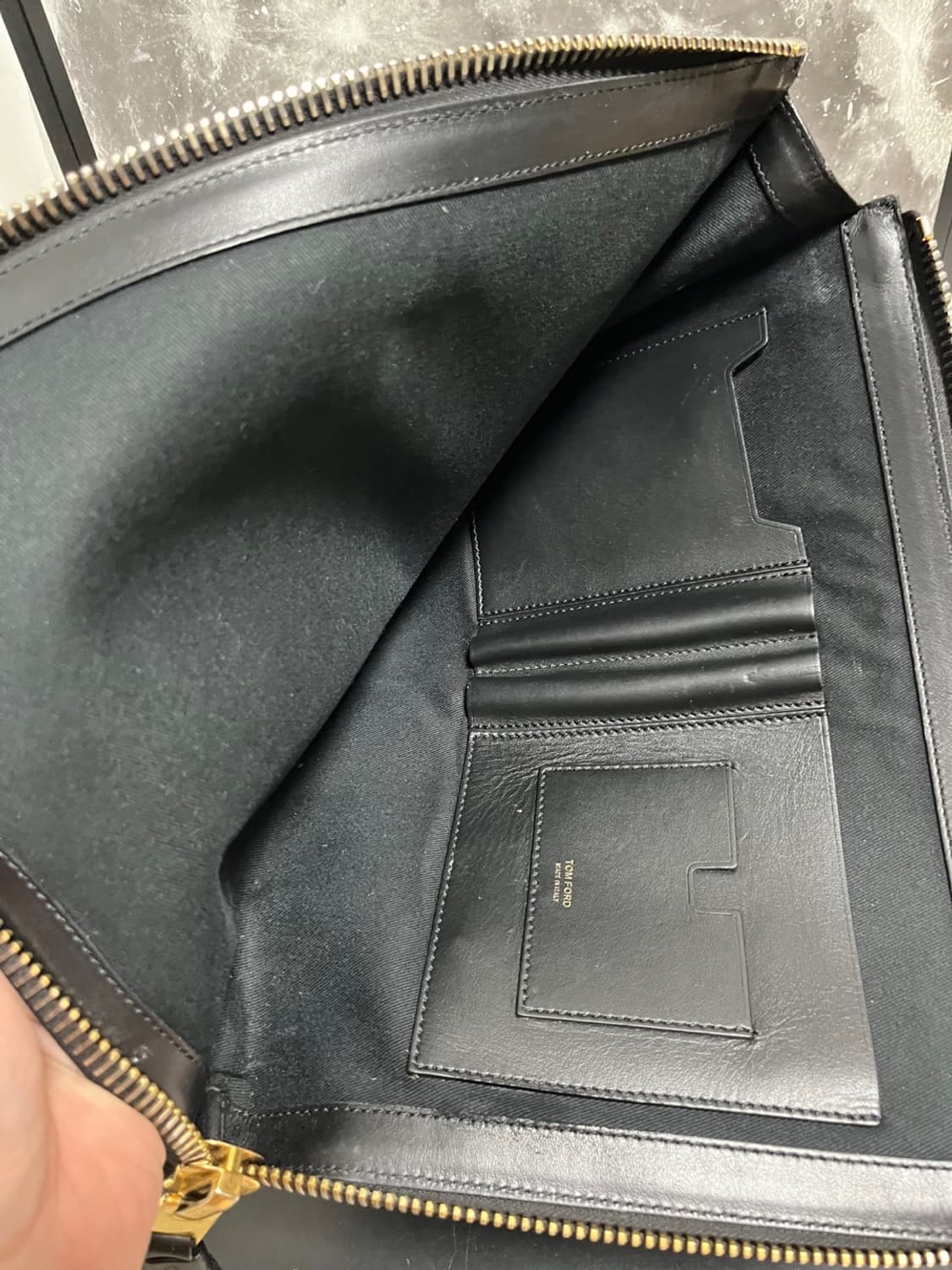 정품 OS) 톰포드 버클리 카프스킨 클러치 백 상품이미지3