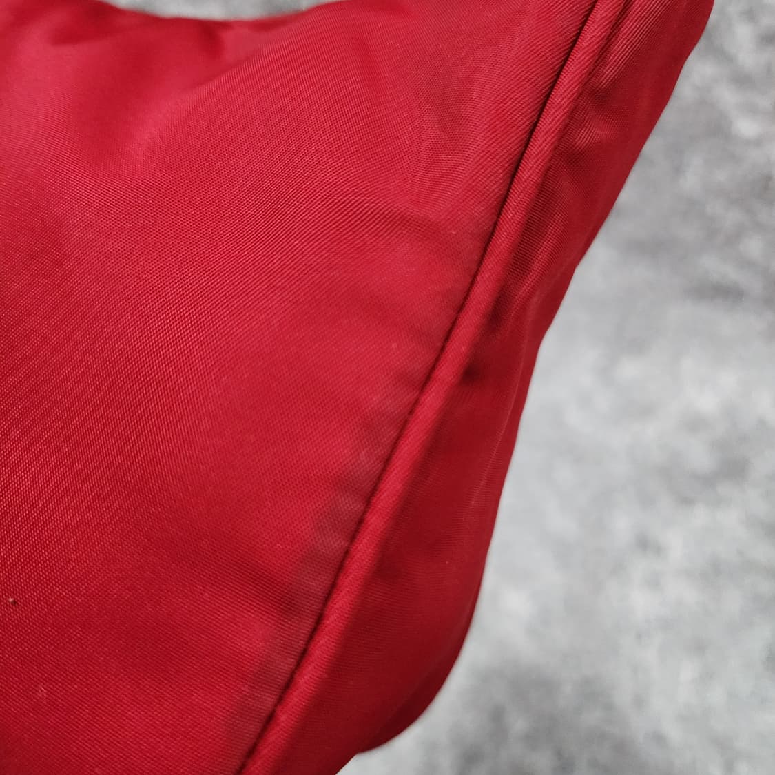 프라다 리나일론 미니 호보백 토트백 상품이미지8