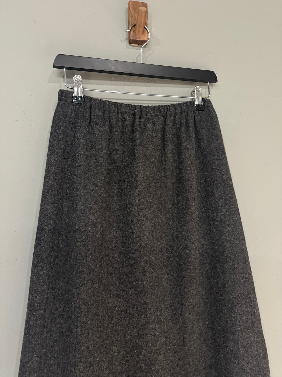 minimal design wool maxi skirt 상품이미지7