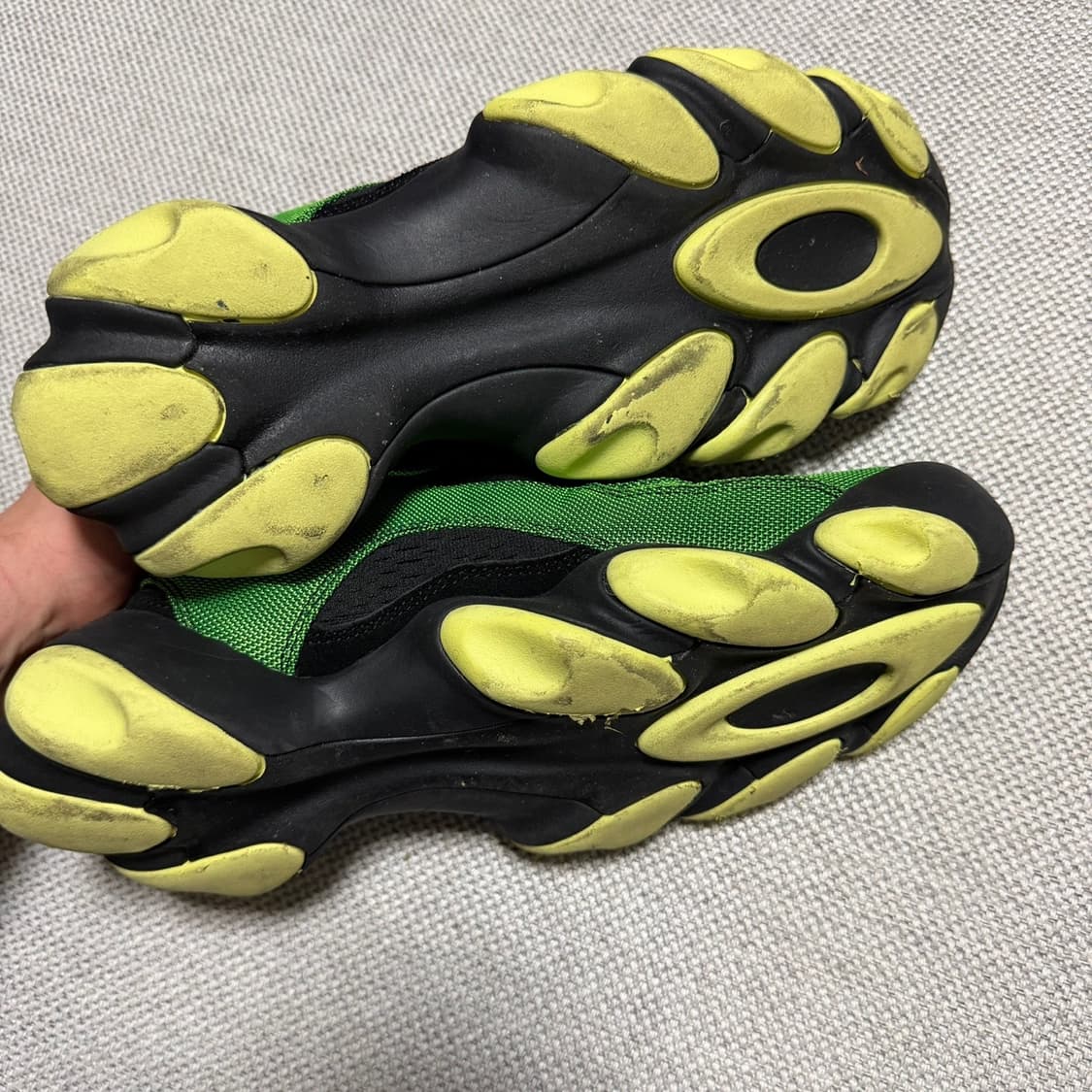 오클리 팩토리 팀 x 브레인 데드 플래시 샌들 그린 레몬 상품이미지6