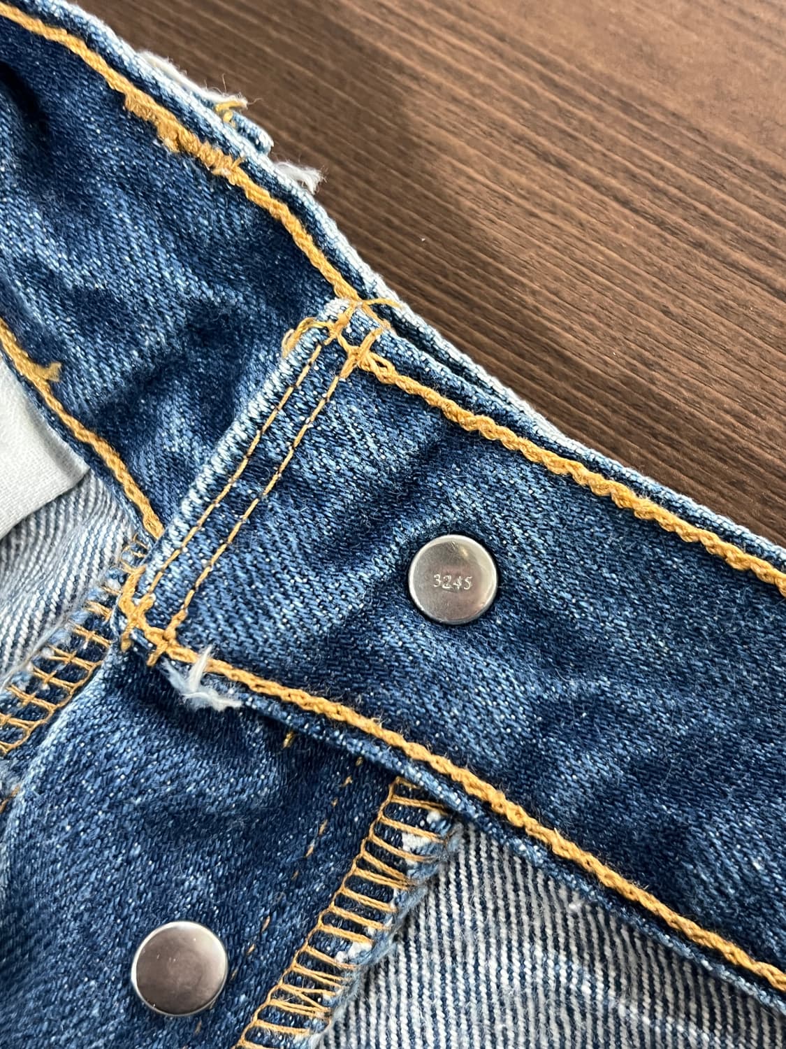 Levis 리바이스 501 버튼플라이 세미와이드핏 데님 팬츠 상품이미지6