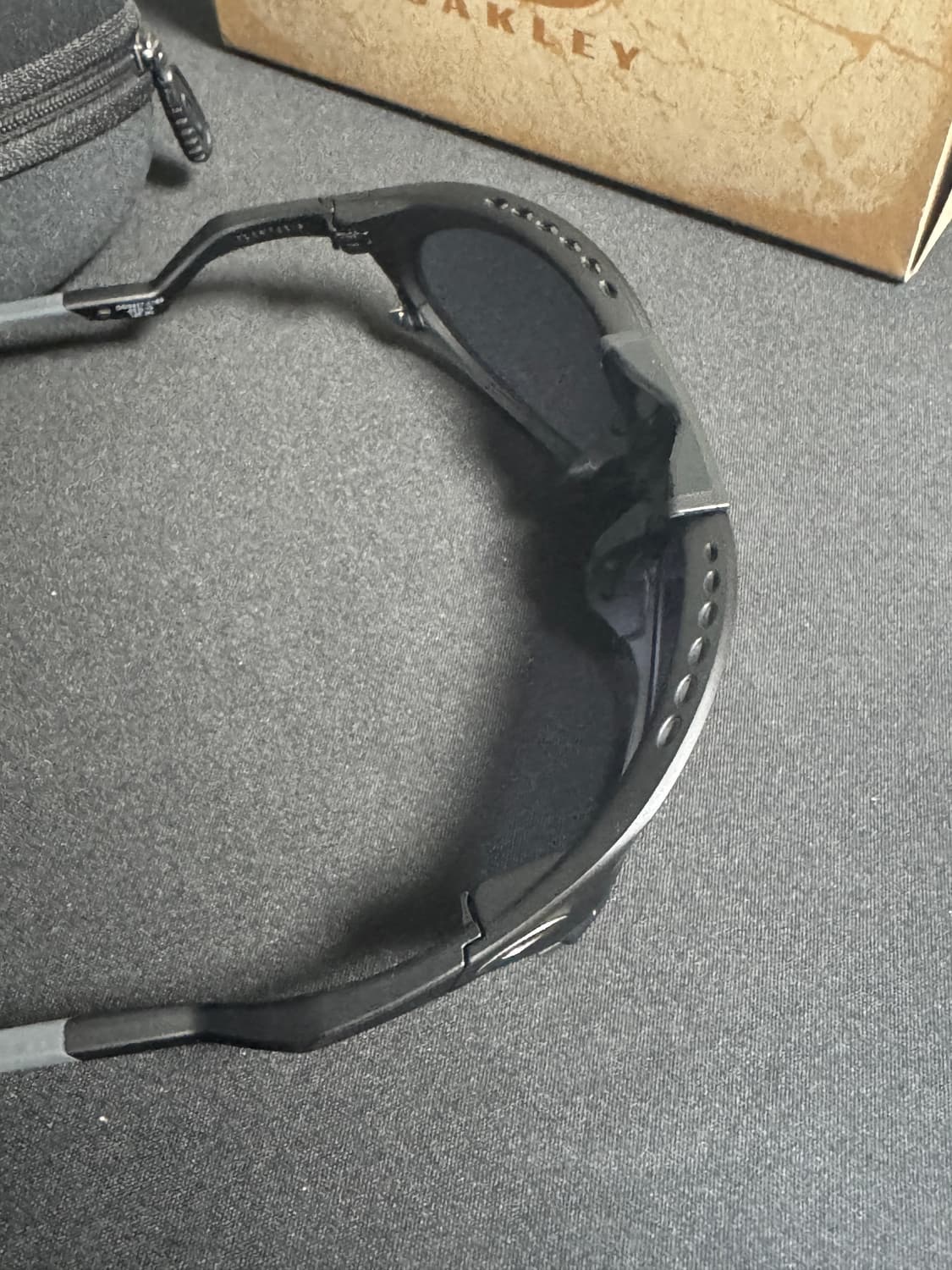 오클리 플란타리스 매트 블랙 미사용 제품 상품이미지5