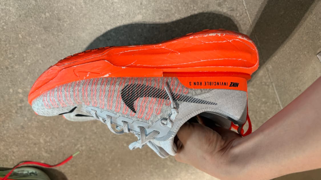 나이키 인빈서블 런3 러닝화 275   상품이미지3