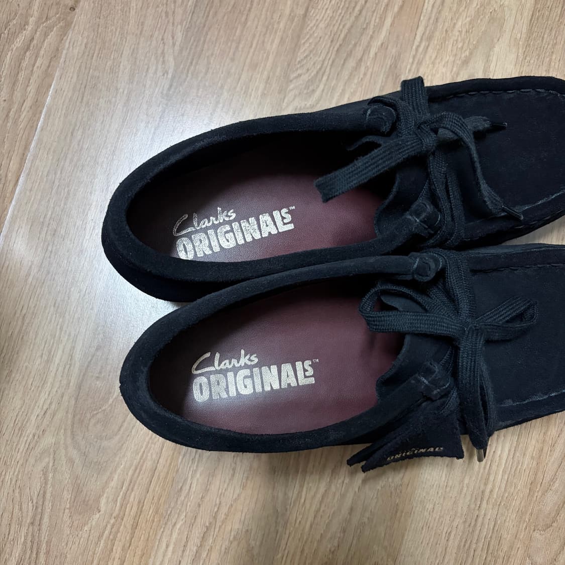 클락스 왈라비 블랙 스웨이드 상품이미지4