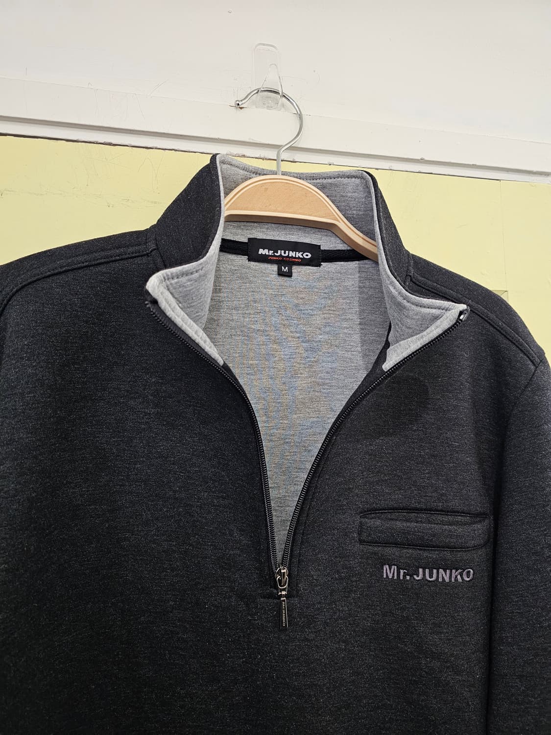 Junko Koshino 딥그레이 네오프렌st 하프집업 상품이미지3