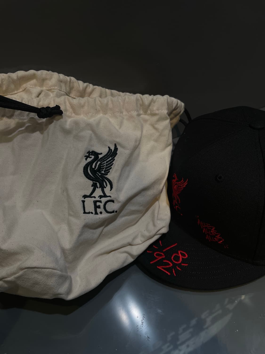 뉴에라 리버풀 스크리블 59피프티 캡 상품이미지1