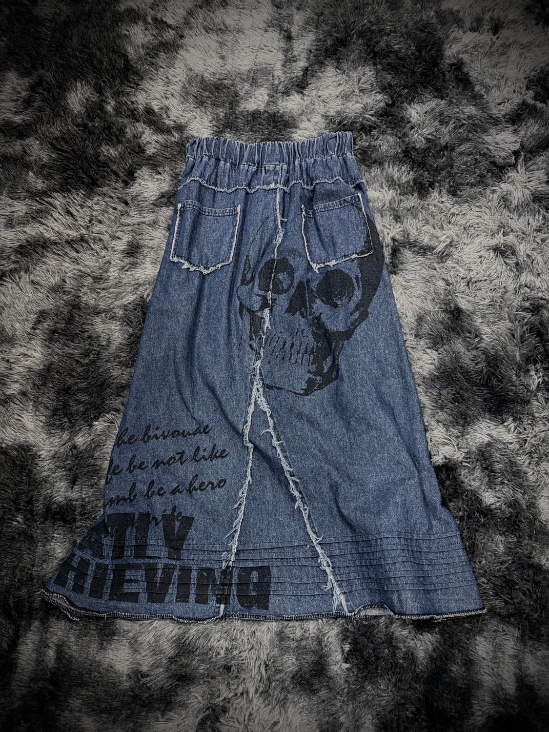 M.K.R 스컬 그래픽 데님 롱스커트 상품이미지2