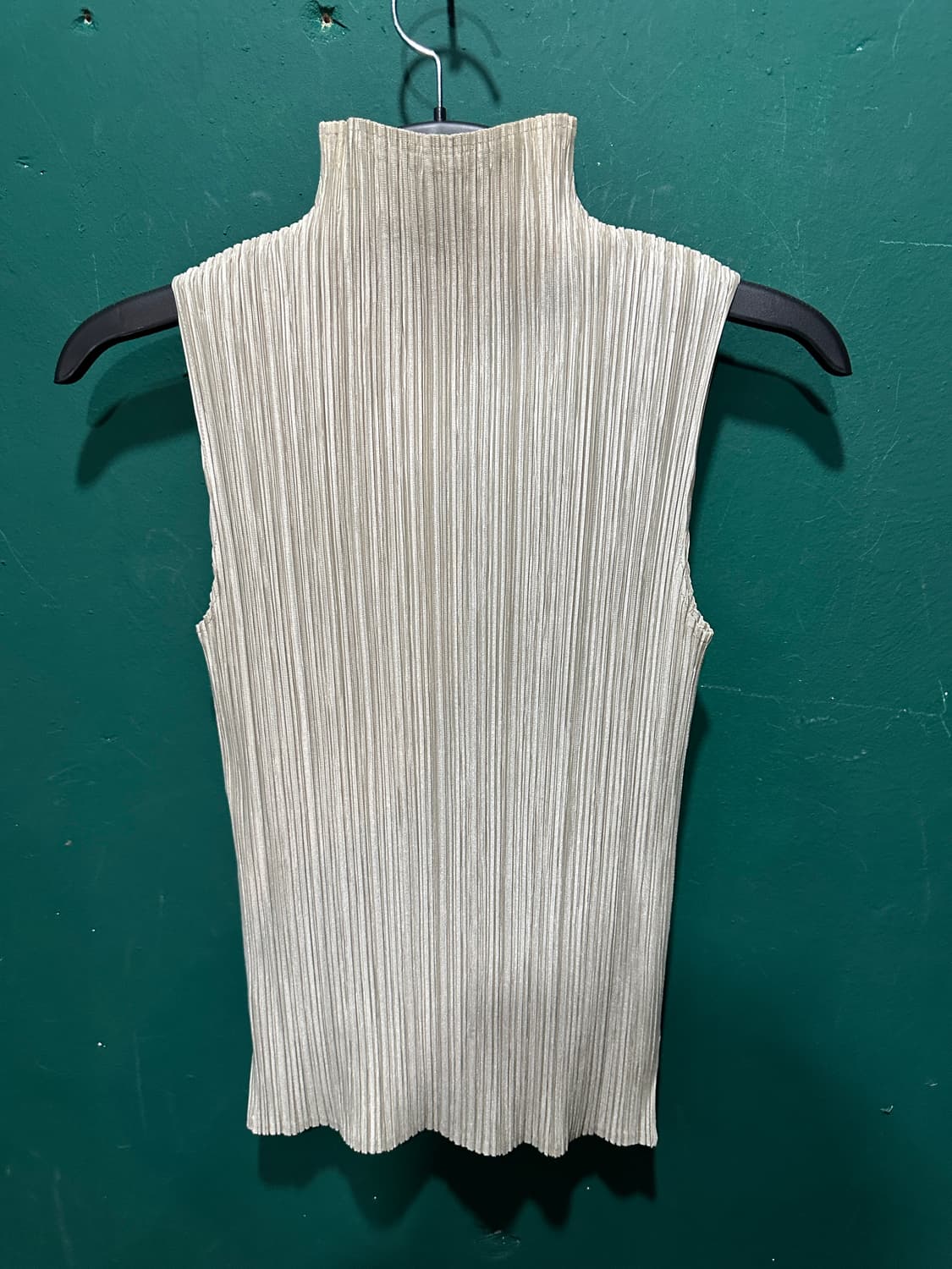 플리츠플리스 민소매 블라우스 상품이미지1