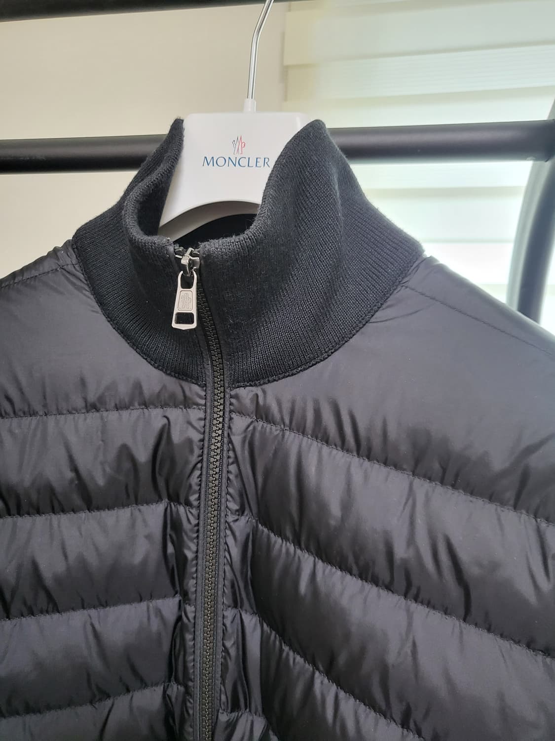 24FW 몽클레어 트리콧 니트패딩 L 상품이미지4