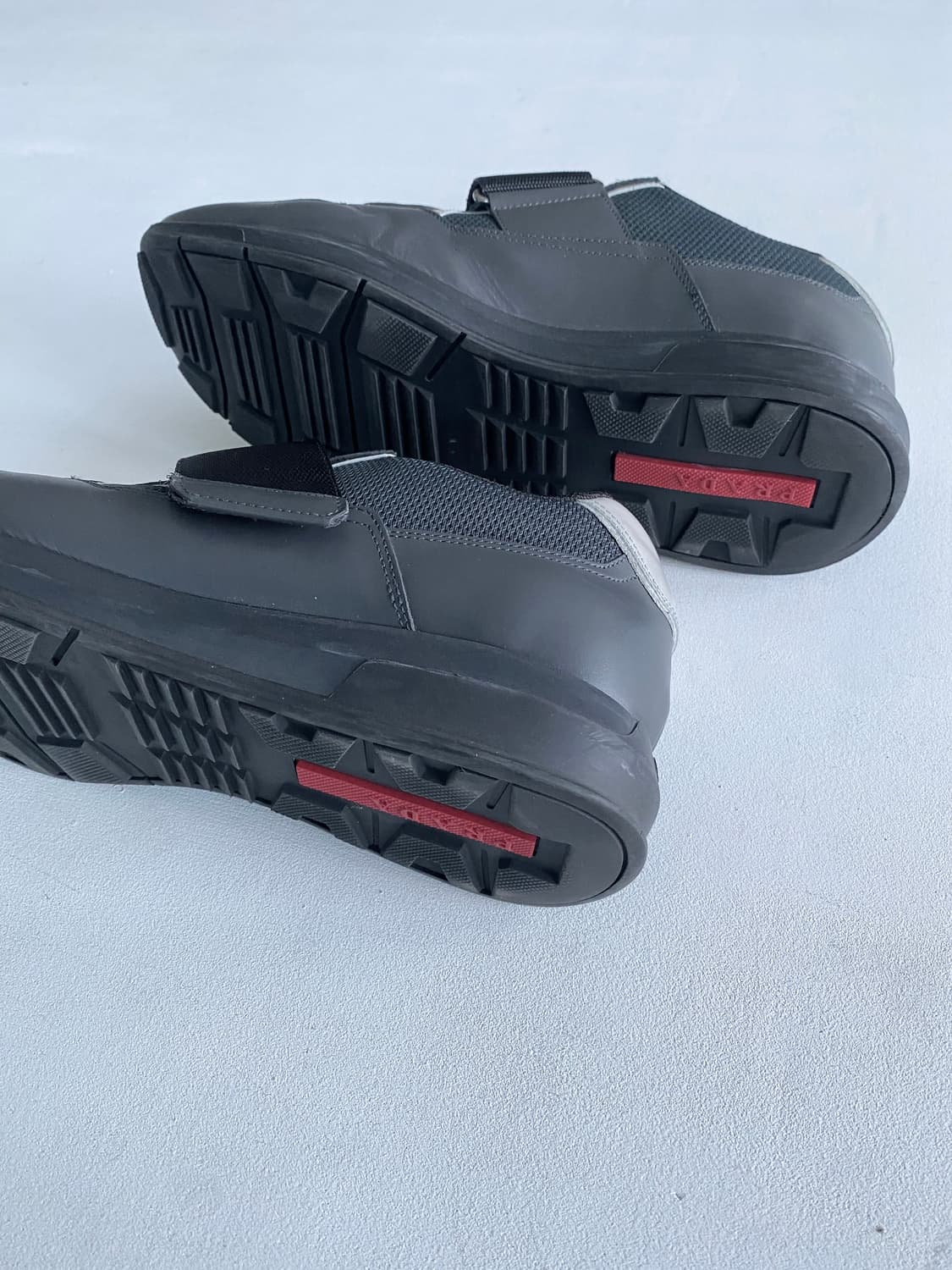 [Prada sport] 벨크로 스니커즈 상품이미지7