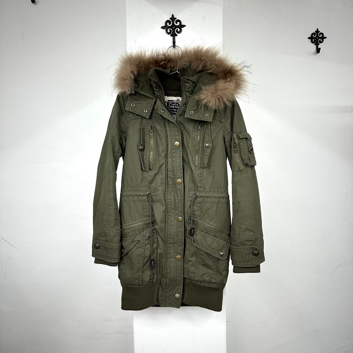 Spiral girl khaki fur jacket 상품이미지2