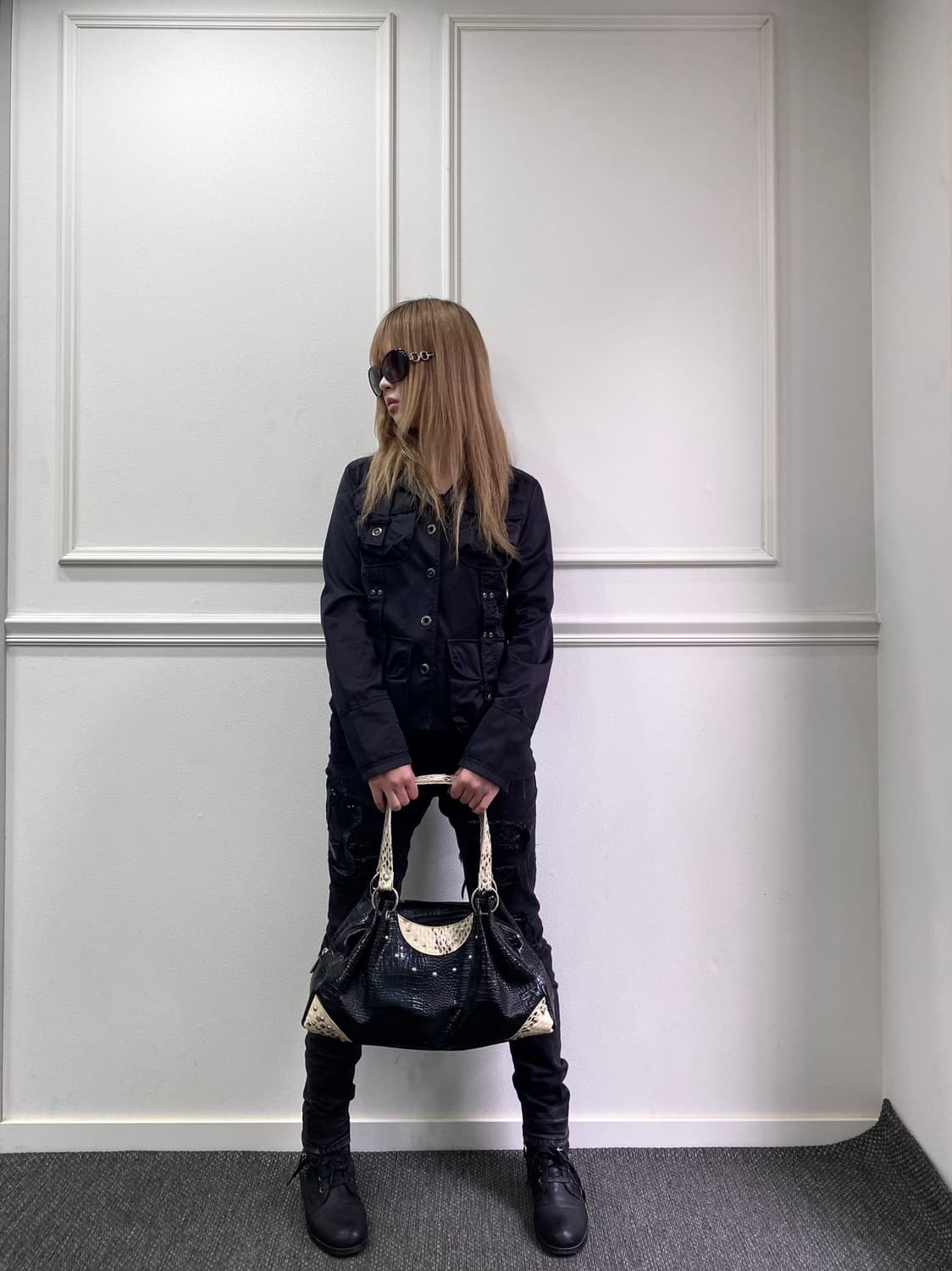 Crocodile Leather Stud Bag 상품이미지8