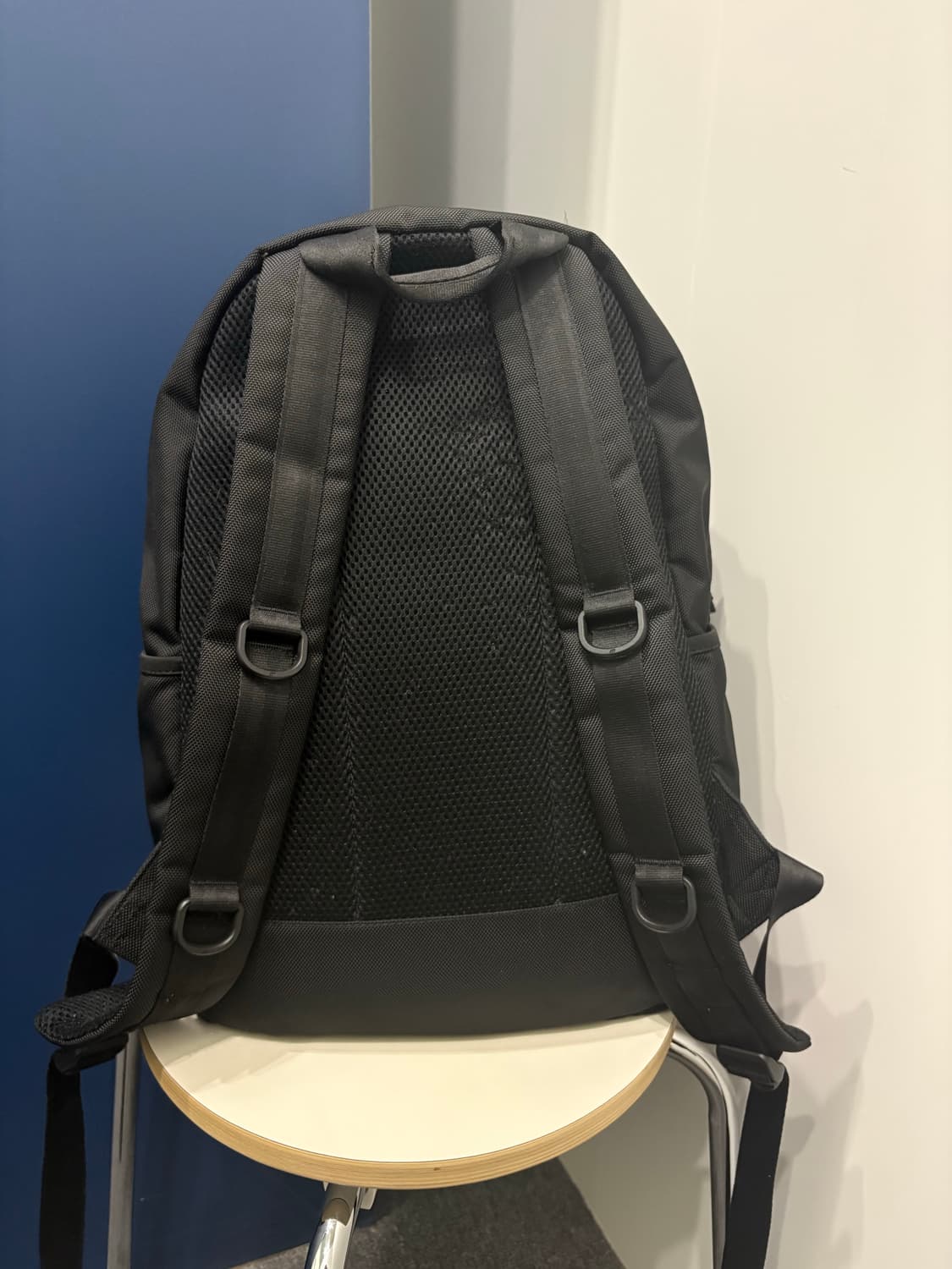 솔로이스트 뉴에라 백팩 상품이미지4