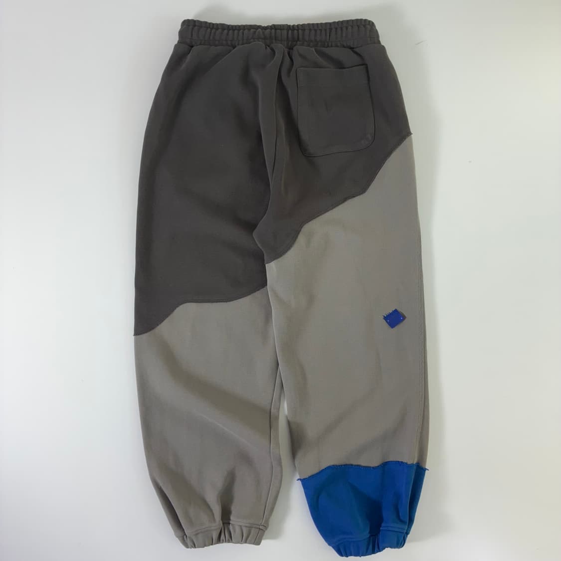 Zara X Adererror  자라 X 아더에러 다크 앤트러사이트 조거 상품이미지3