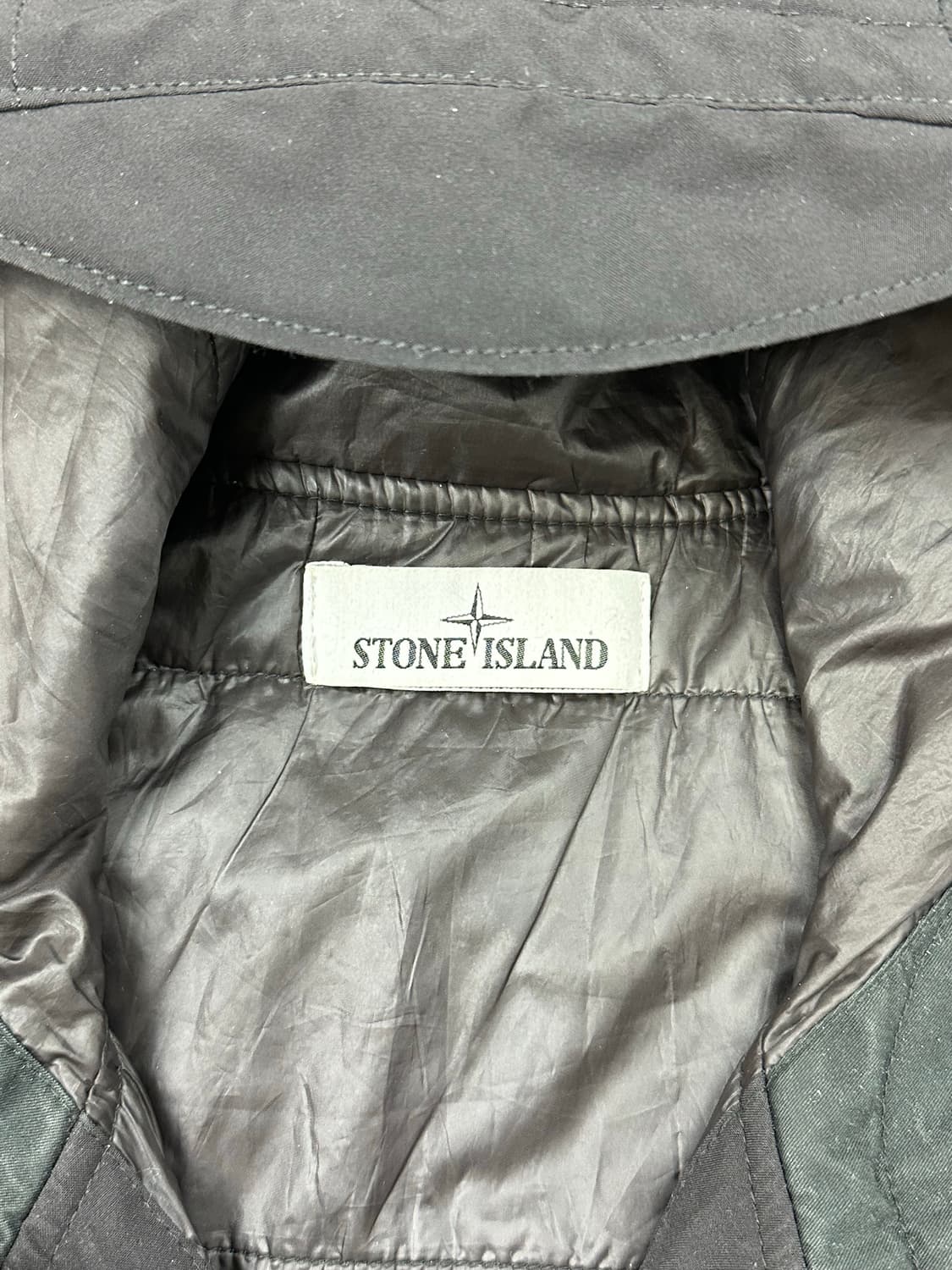 [M] 정품 스톤아일랜드 21FW 프리마로프트 소프트쉘 자켓 블랙 상품이미지5