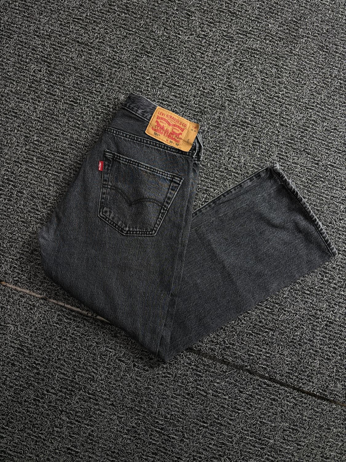 리바이스 501 흑청 레귤러 데님 팬츠 1605 상품이미지1