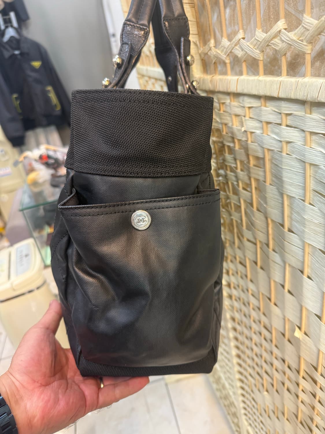 정품 샤넬 비아리츠 투포켓 라지 숄더백 팝니다 상품이미지2