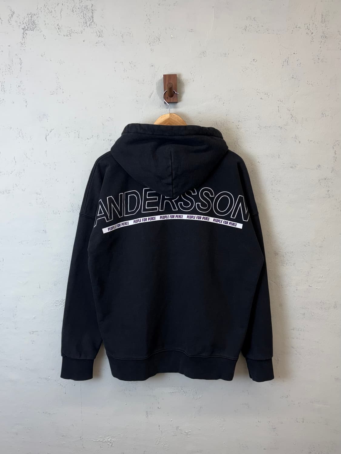 앤더슨벨 블랙 후드티 상품이미지2