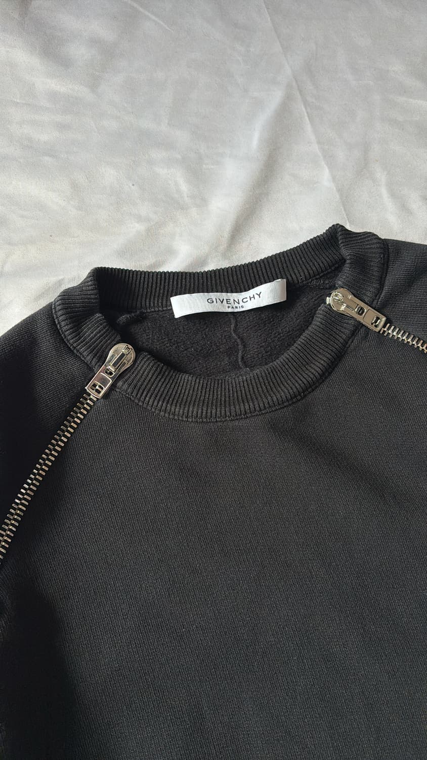 17FW Riccardo Tisci Zip Sweat 상품이미지5
