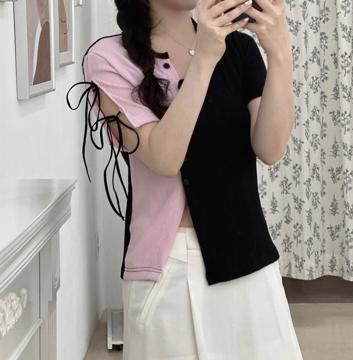 까트린 트임 리본 배색 반팔 티셔츠 상품이미지2