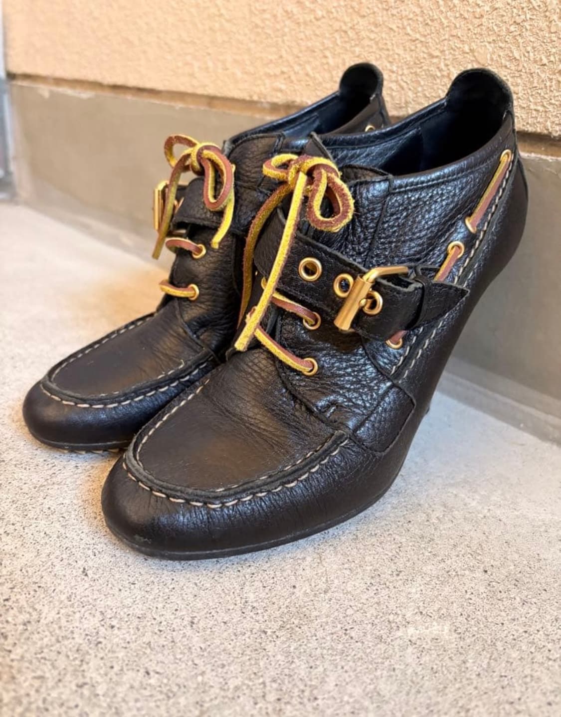 [2ne1과 아일릿의 선택] 피에르 하디 숏 부츠 상품이미지1