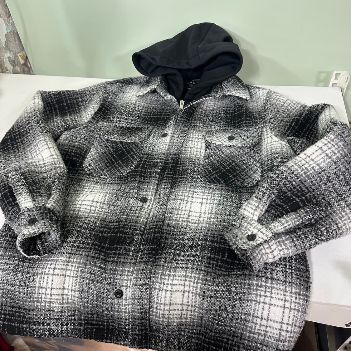 M 95-100 자라맨 오버핏 투포켓 옴브레체크 플란넬점퍼 상품이미지1