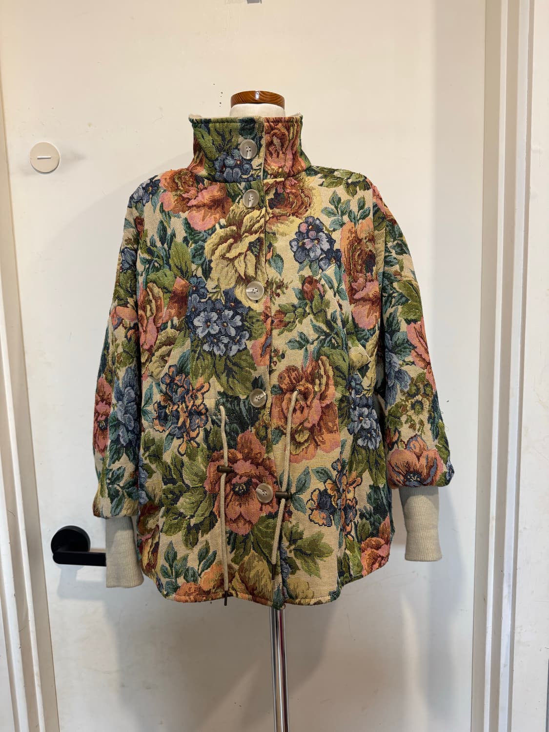 킴스부띠크 자카드 패딩 상품이미지10