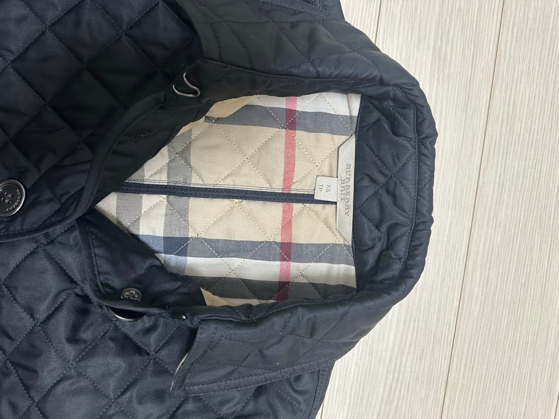버버리 퀼팅 자켓 상품이미지6