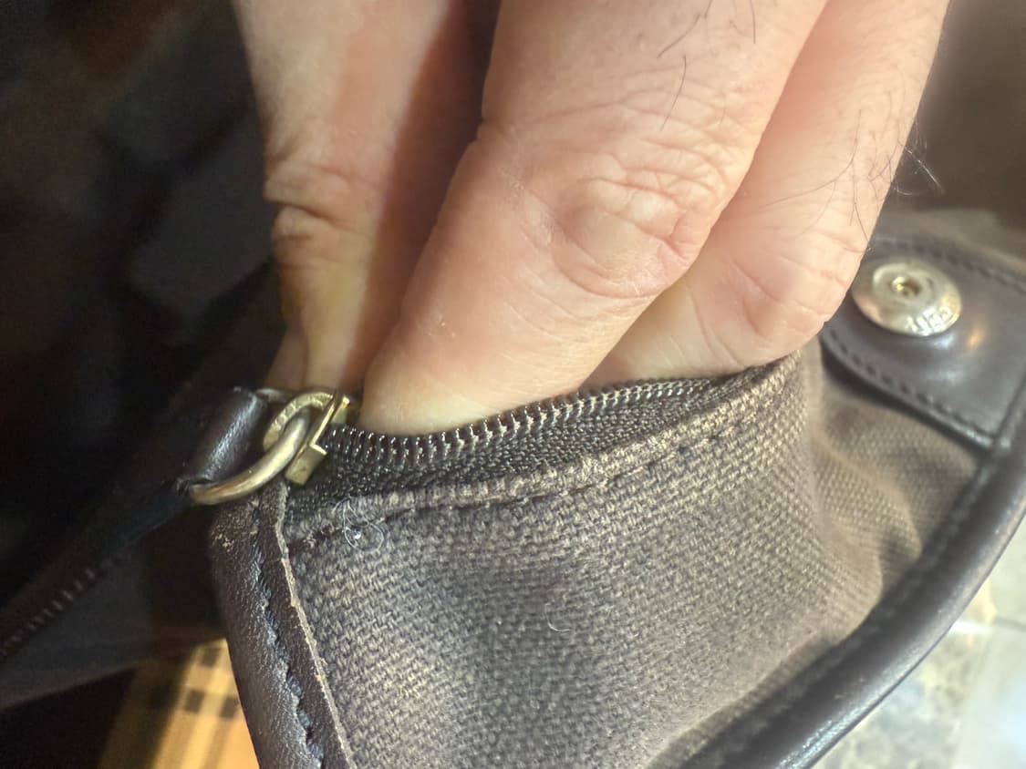 정품 버버리 노바체크 쇼퍼백 팝니다 상품이미지8