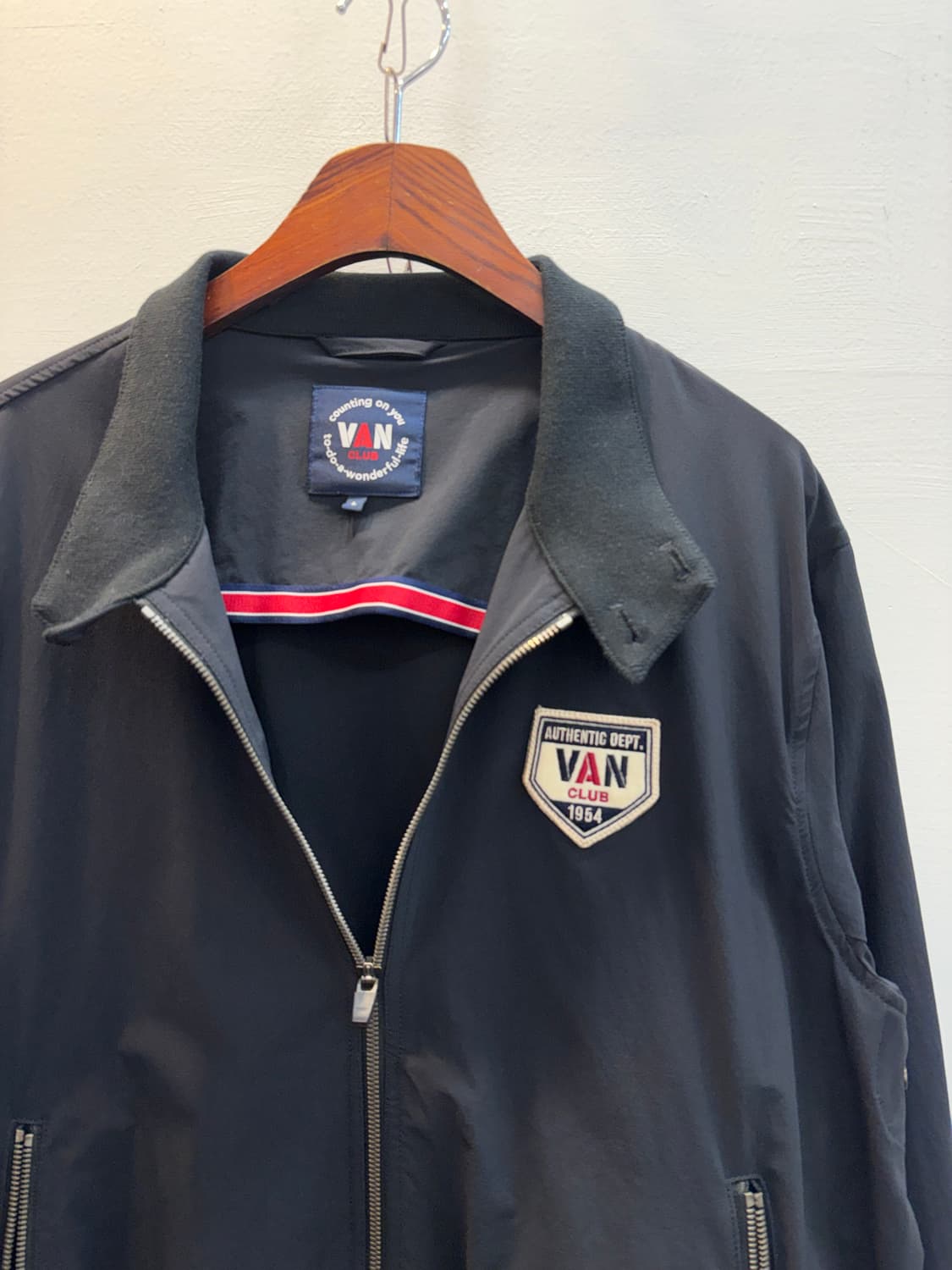 Van 블랙 자켓 상품이미지2