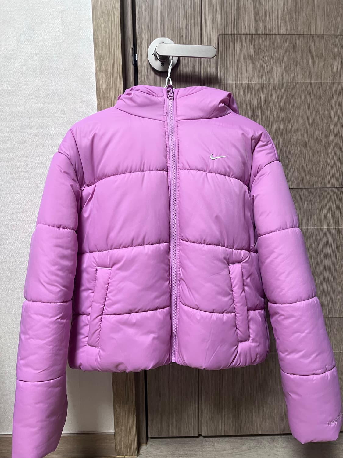 나이키 THERMA FIT 패딩 상품이미지2