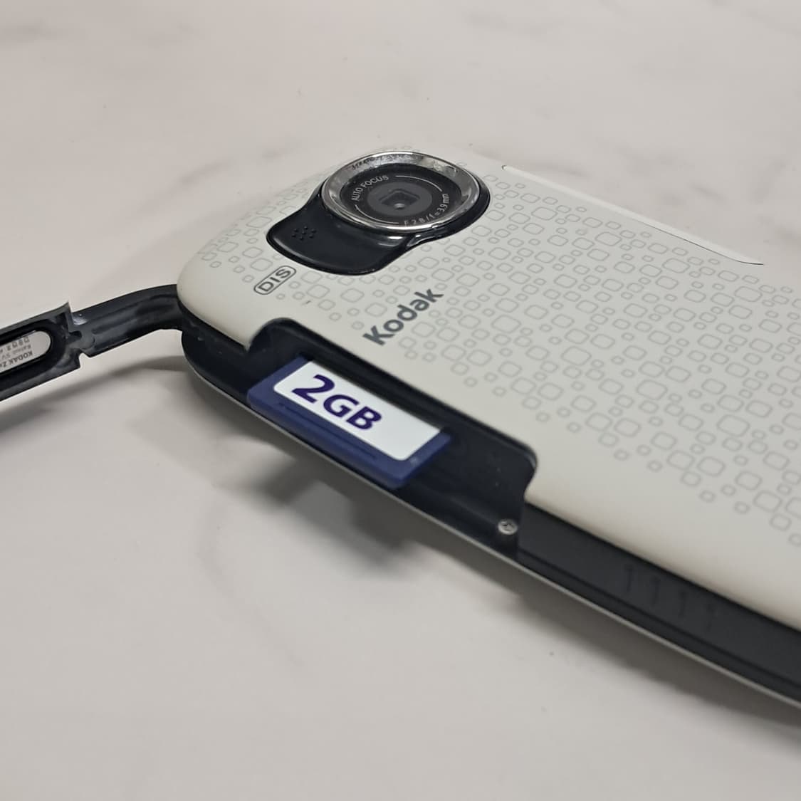 코닥 플레이 ZX5 Play Sport 방수 캠코더 상품이미지8