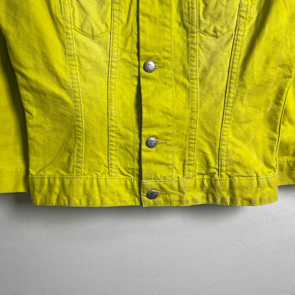 Diesel 디젤 옐로우 데님 트러커 자켓 M 상품이미지5