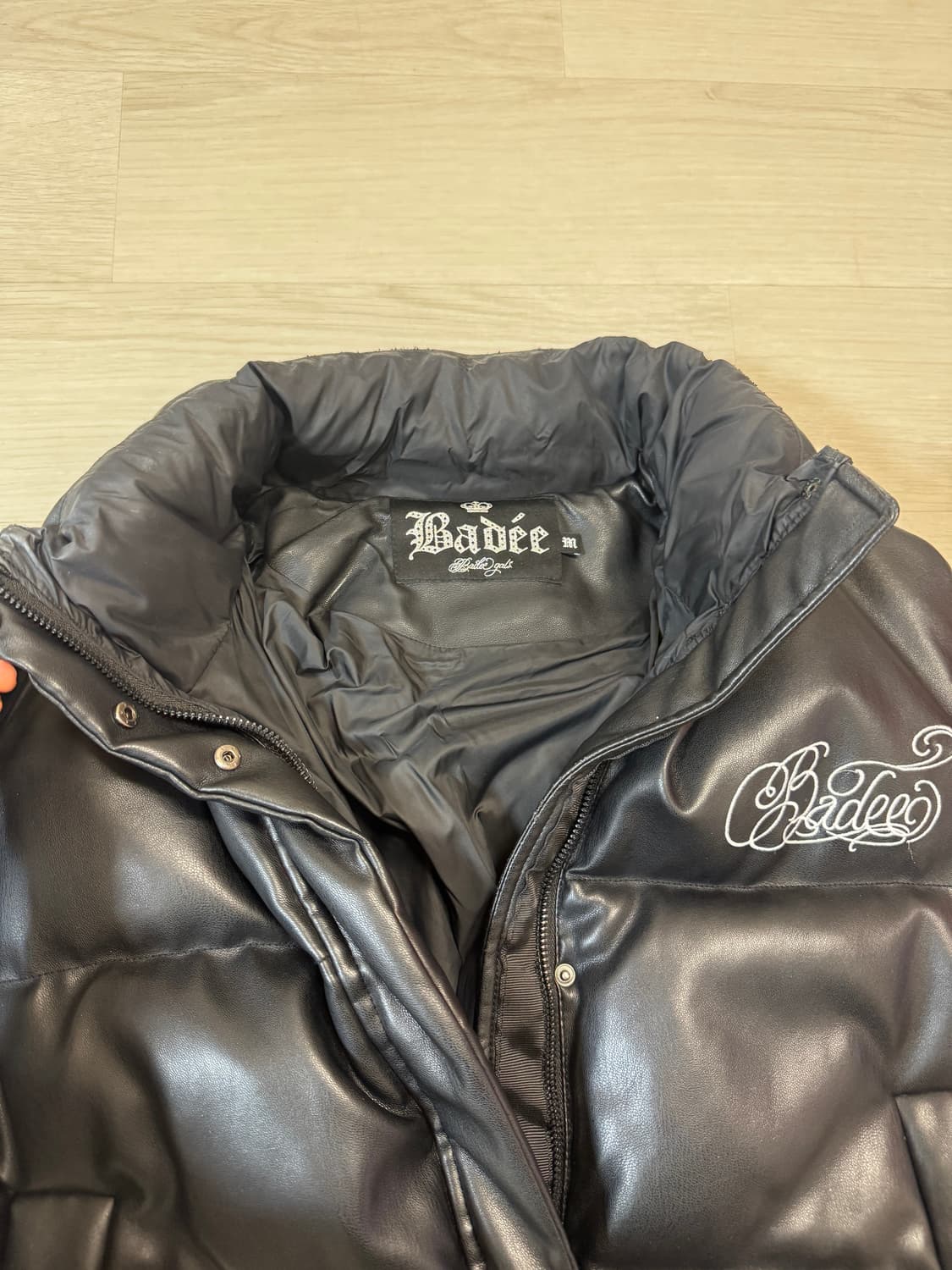 Badee 레더 숏패딩 Gothic Leather Puffer Jacke 상품이미지9