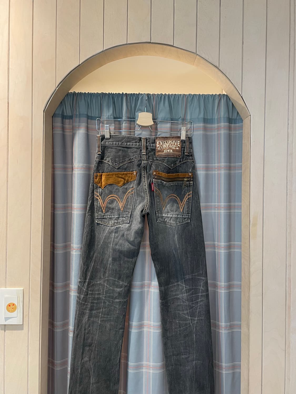 에드윈 웨스턴디테일 일본산데님팬츠 상품이미지1