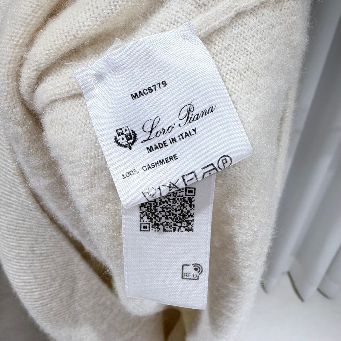 6 / 로로피아나 캐시미어 아이보리 니트 상품이미지6