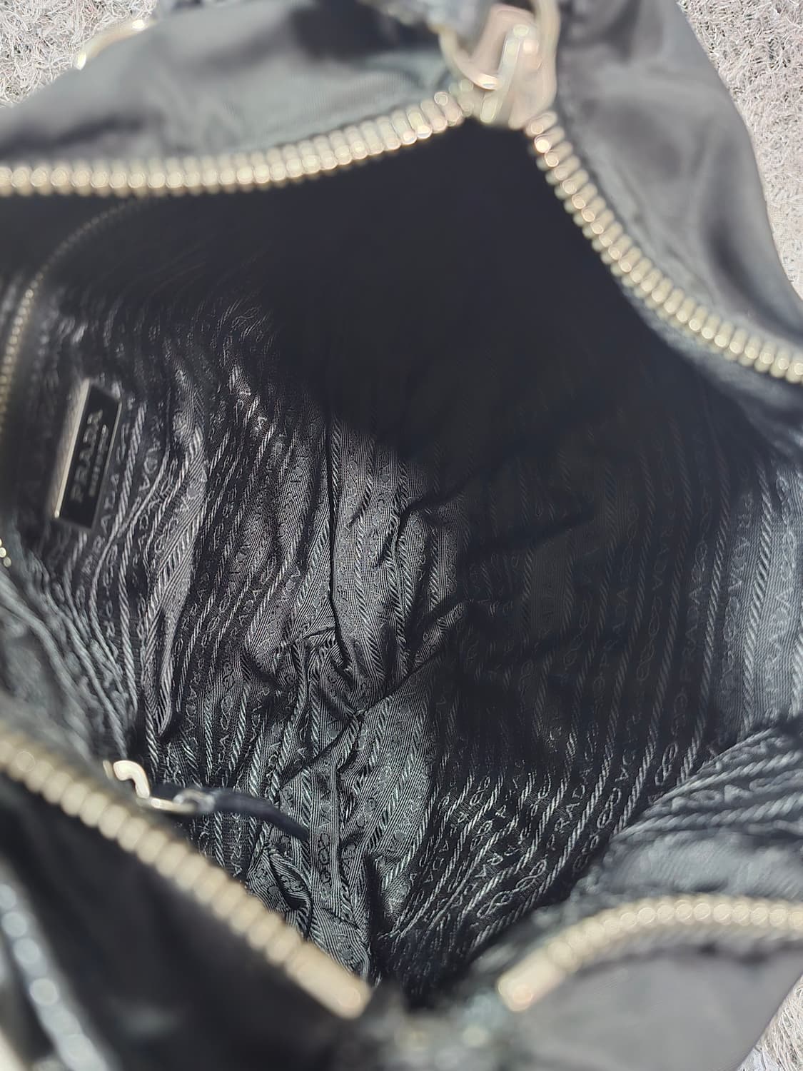 프라다 나일론 호보백 숄더백  상품이미지9