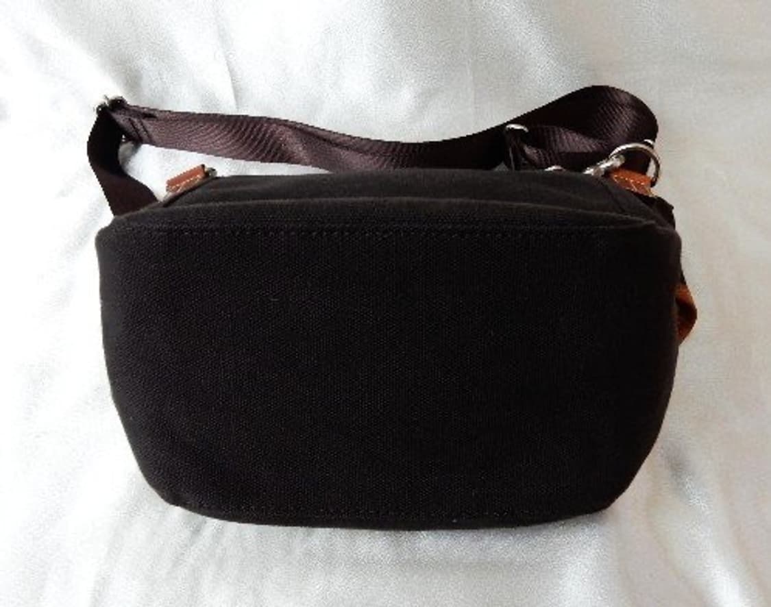 포터 x 메디콤 숄더백 상품이미지8