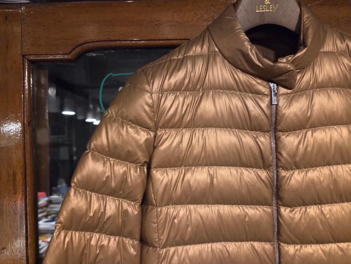 아르마니 꼴레지오니 구스다운코트 상품이미지4