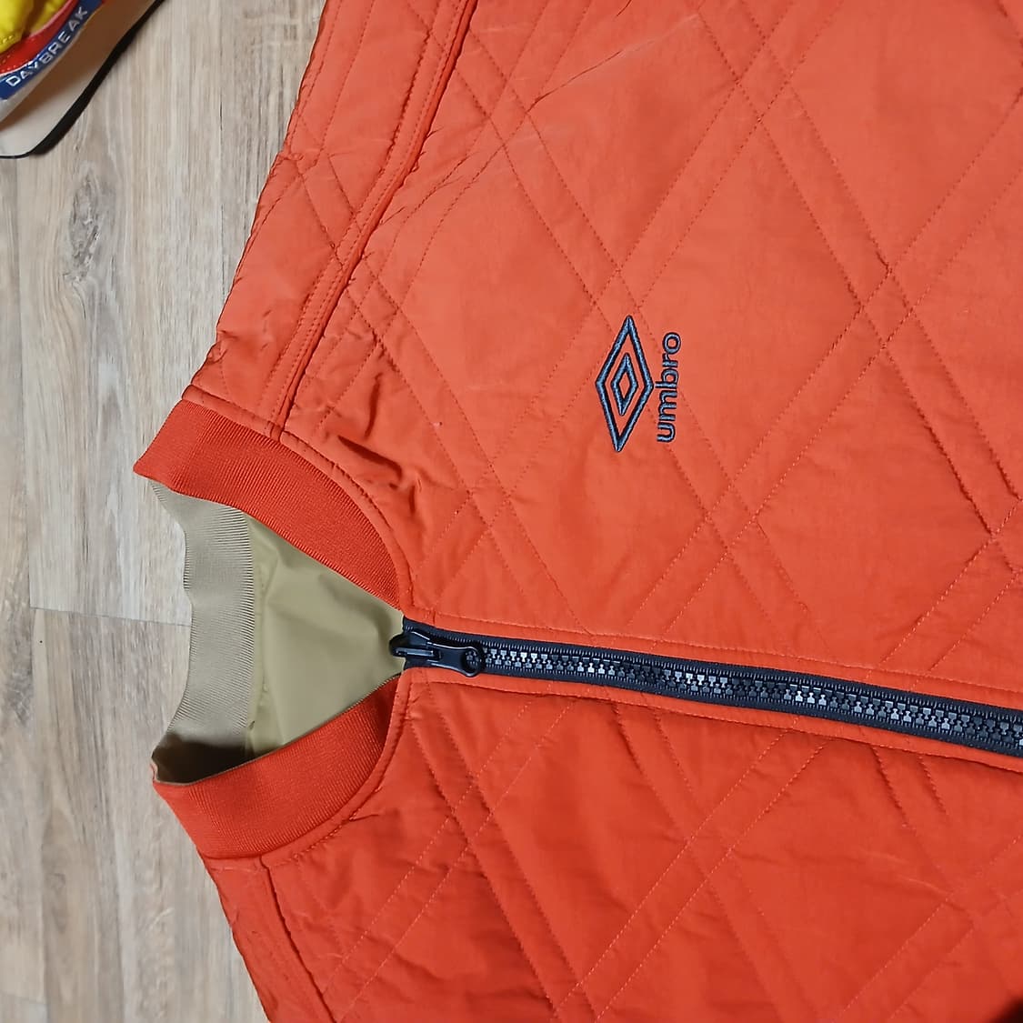 UMBRO 엄브로 투웨이 깔깔이 퀄팅 패딩 자켓 점퍼 상품이미지5