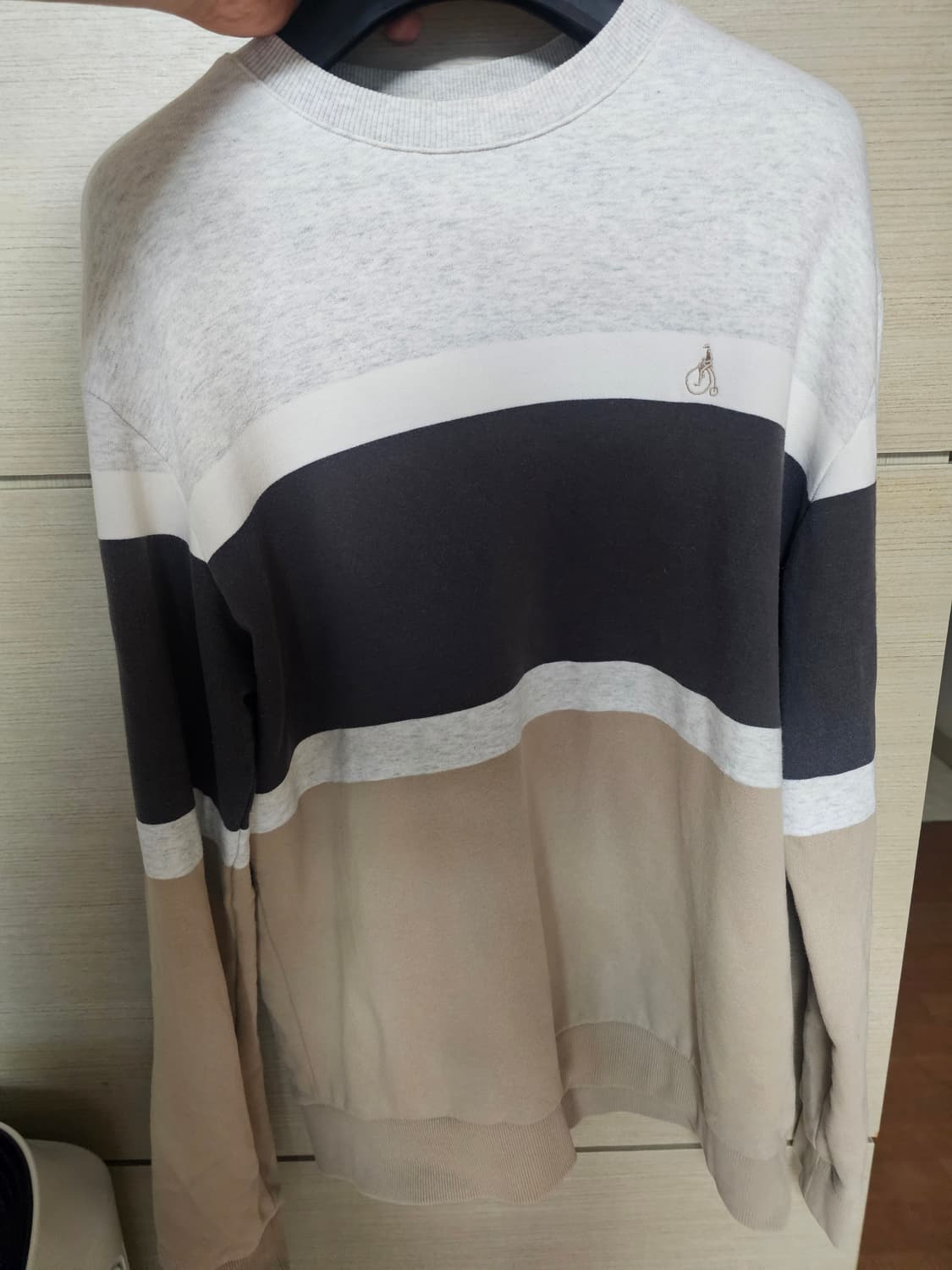 빈폴 배색 맨투맨 100 상품이미지1