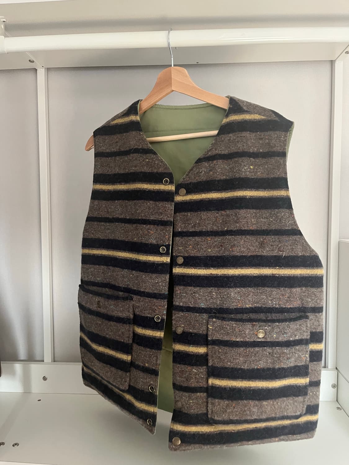 카키스 리버서블 캠프 베스트 모스 상품이미지4