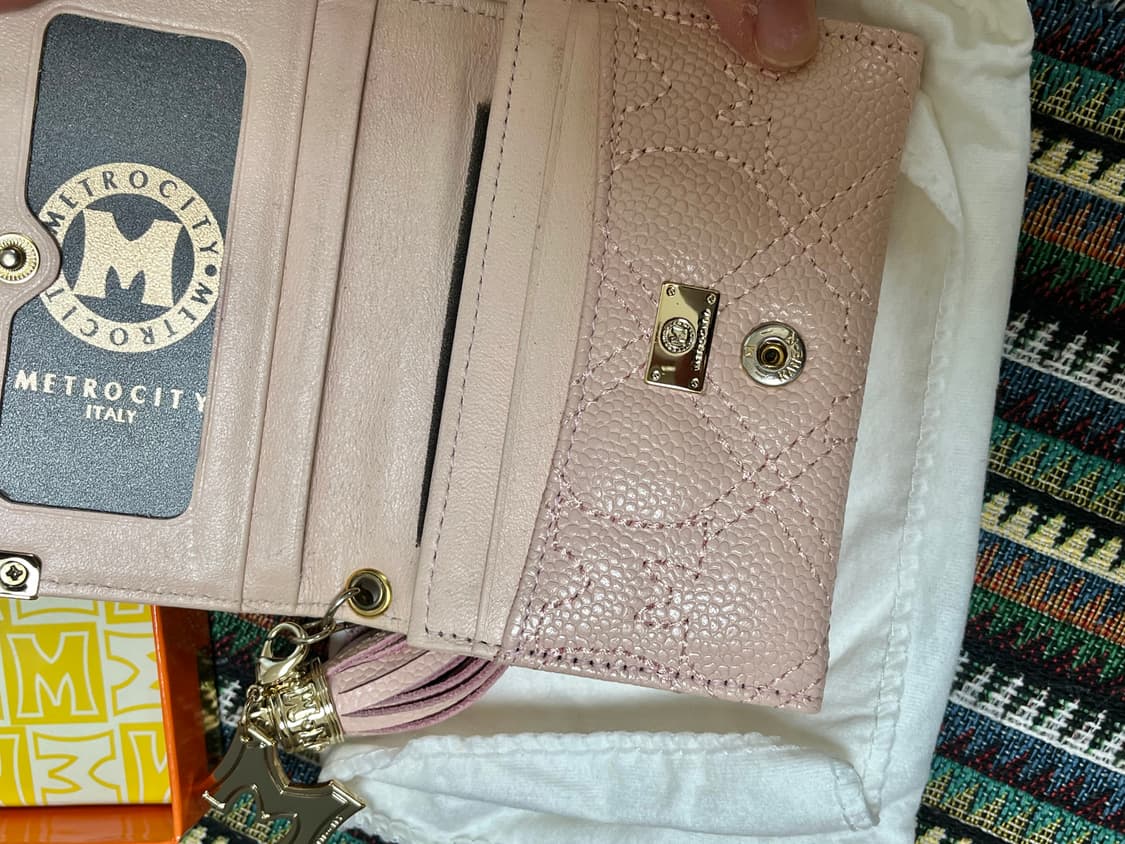 소가죽 메트로시티 퀼팅 카드 지갑 파스텔 핑크 상품이미지8