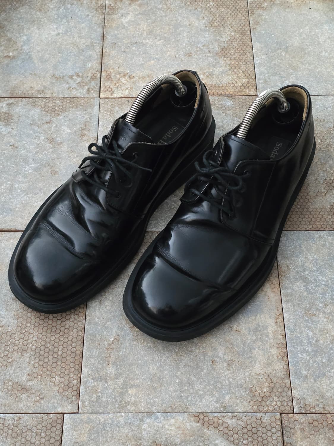 (270)소다 옴므 페이턴트 더비 슈즈 상품이미지1